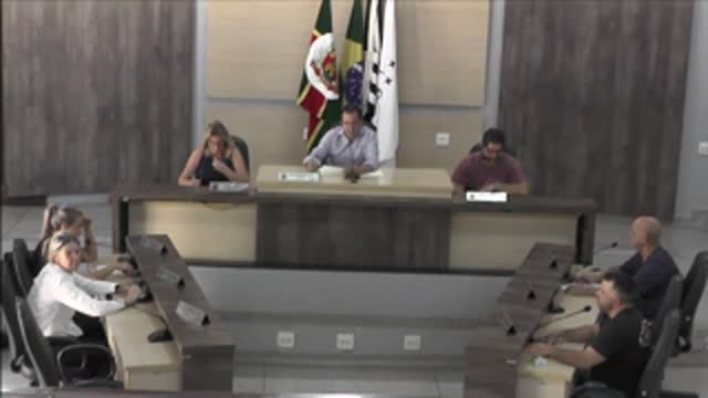 8ª Sessão Extraordinária da 19ª Legislatura da Câmara Municipal de Ariranha